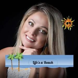 Meet your Posher, Deena